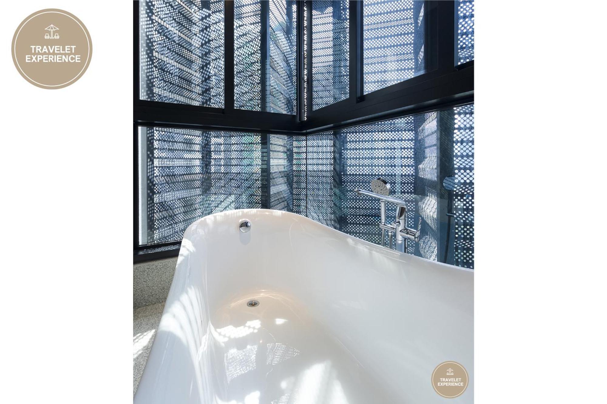 Scarletz Suites Klcc, Travelet 쿠알라룸푸르 객실 사진